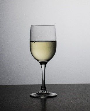 Copa de vino blanco